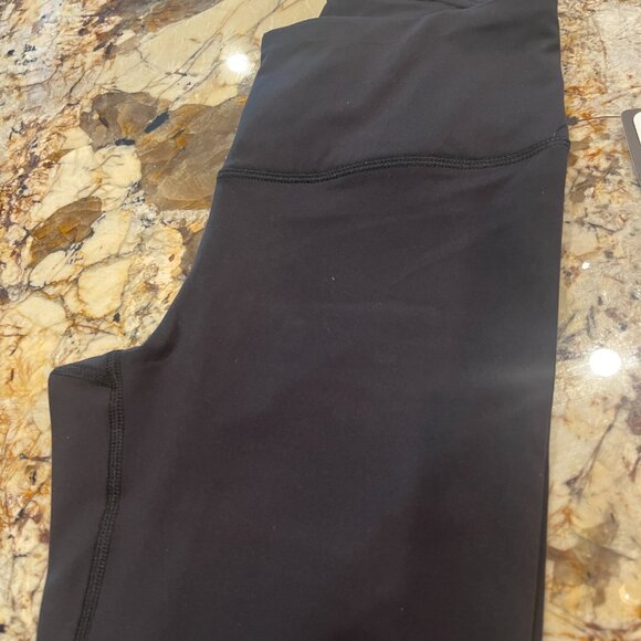 Yogalicisous Lux Criss Cross Back Leggings - Picture 6 of 9